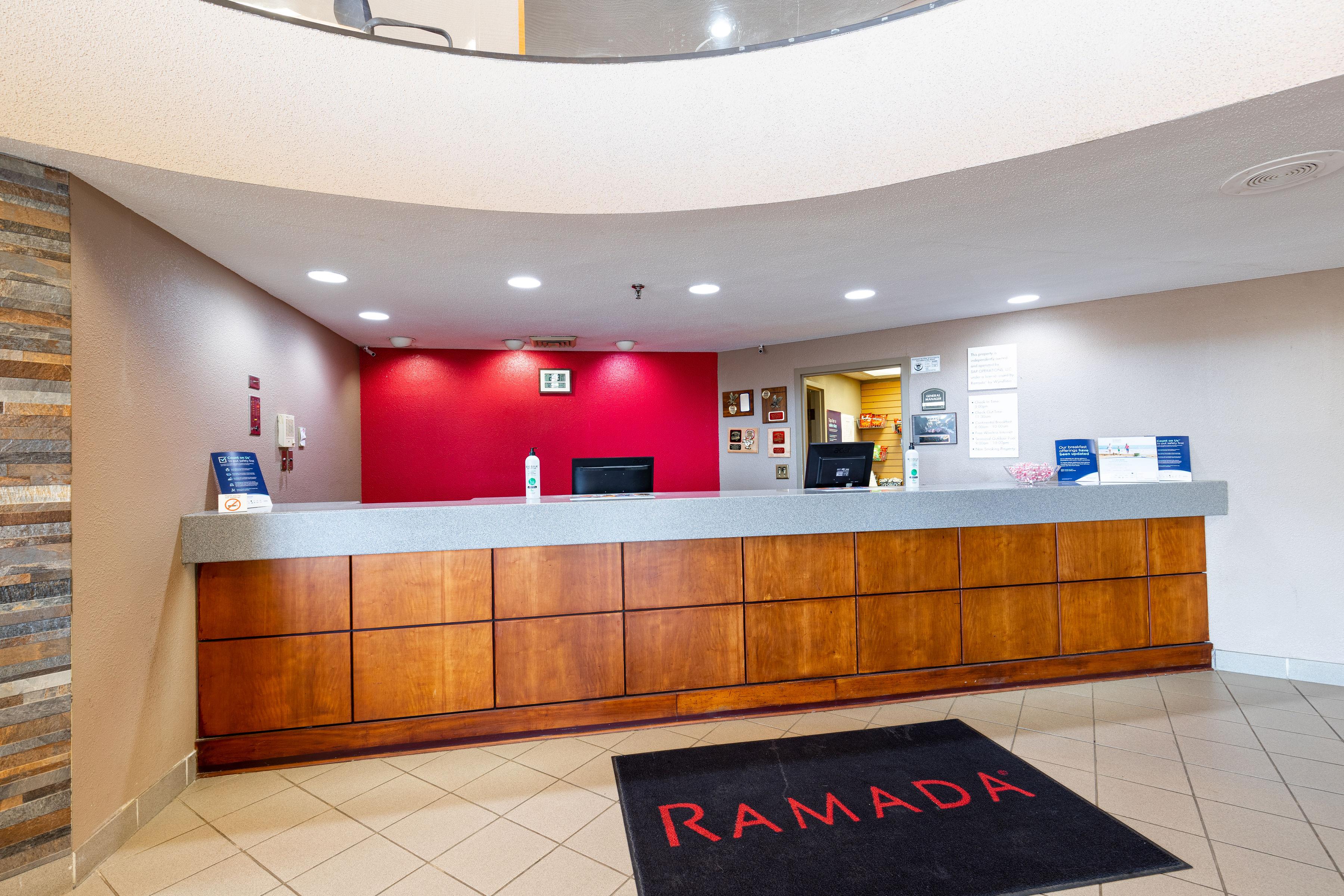 Ramada By Wyndham Columbus North Hotel Westerville Exterior foto